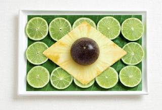 http://twistedsifter.sifter.netdna-cdn.com/wp-content/uploads/2011/10/brazil-flag-made-from-food.jpg