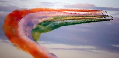 The Italian air force acrobatic team, "Frecce Tricolori" (Tri-colour Arrows), leave trails of green, white and red smoke, the colours of the national flag, during a flypast over Rome in observance of the 90th anniversary of the end of World War One. Photo: Reuters